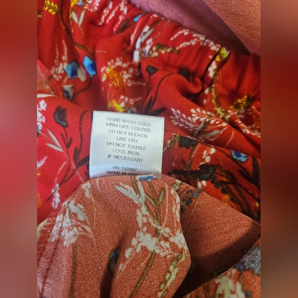 No Brand Women's Size , XL Red Ruffled Cap Sleeve Blouse - Picture 6 of 7